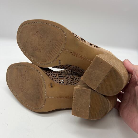 VINCE CAMUTO Women's 8M Keannie Tipsy Taupe Soft Tumbled Nubuck Strappy Sandals - Picture 7 of 9
